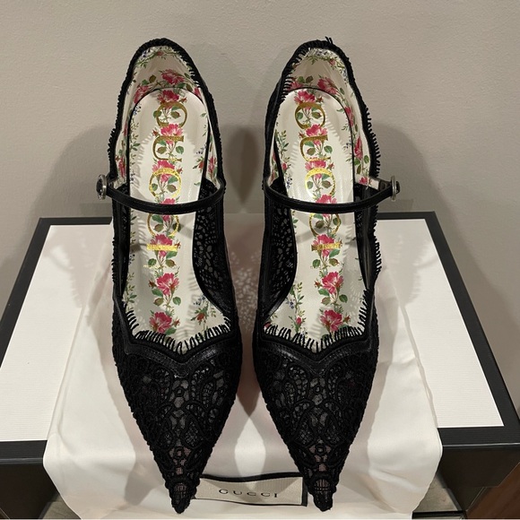Gucci Black Mary Jane Virginia Lace Pump Sz 38.5 NEW - Picture 2 of 16